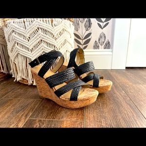 Ann Taylor Black Platform Sandals